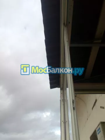 Крыша на балконе в Реутове монтаж и ремонт по выгодной цене от МосБалкон