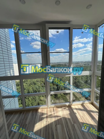 Панорамное остекление заказать под ключ по выгодной цене в Реутове от компании МосБалкон
