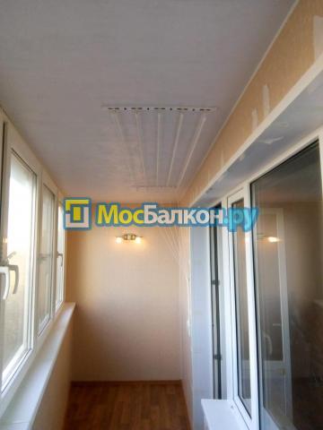Отделка лоджий пластиковыми панелями 5,5 метра под ключ