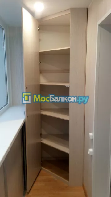 Шкаф на балкон купить в Реутове на заказ недорого от МосБалкон