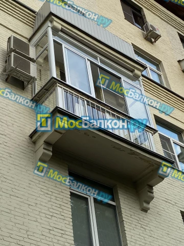 Панорамное остекление заказать под ключ по выгодной цене в Реутове от компании МосБалкон