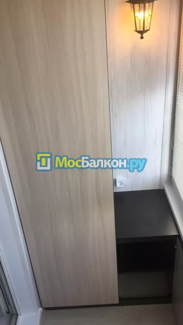 Шкаф на балкон купить в Реутове на заказ недорого от МосБалкон