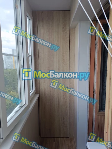 Шкаф на балкон купить в Реутове на заказ недорого от МосБалкон