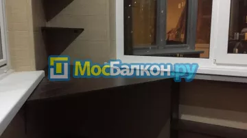 Шкаф на балкон купить в Реутове на заказ недорого от МосБалкон