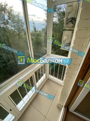 Панорамное остекление заказать под ключ по выгодной цене в Реутове от компании МосБалкон