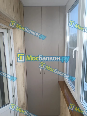 Шкаф на балкон купить в Реутове на заказ недорого от МосБалкон