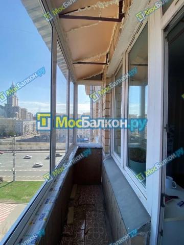 Крыша на балконе в Реутове монтаж и ремонт по выгодной цене от МосБалкон