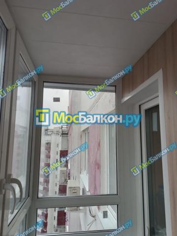 Тёплое остекление балкона REHAU (РЕХАУ)