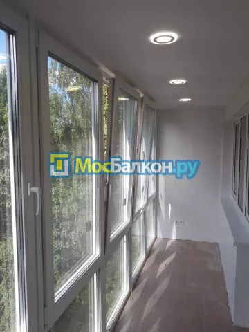 Панорамное остекление заказать под ключ по выгодной цене в Реутове от компании МосБалкон