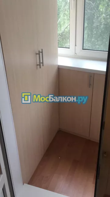 Услуги и дополнительные опции для остекления балконов от компании МосБалкон в Москве