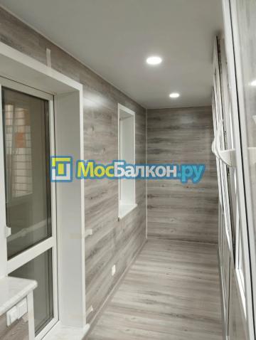 ОСТЕКЛЕНИЕ И ОТДЕЛКА БАЛКОНОВ В ГРАД МОСКОВСКИЙ