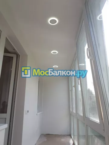 Панорамное остекление заказать под ключ по выгодной цене в Реутове от компании МосБалкон