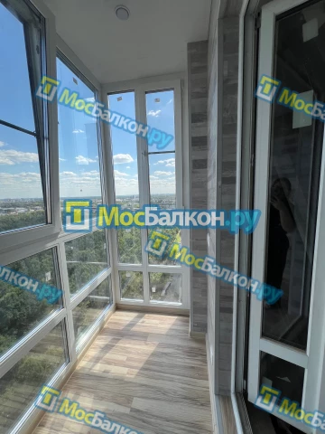 Панорамное остекление заказать под ключ по выгодной цене в Реутове от компании МосБалкон